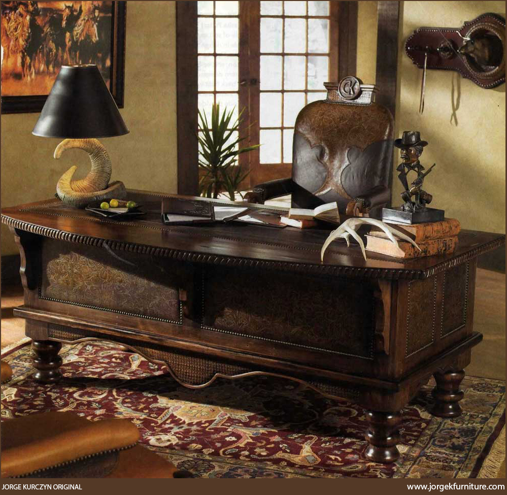 <p>Western Desk with office chair<br></p>